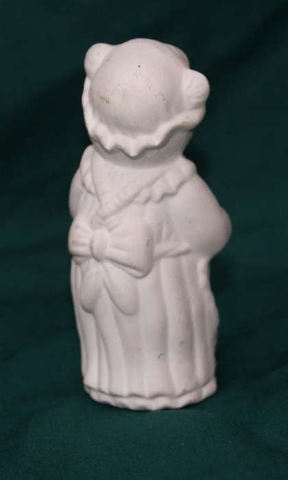 Ceramic Unpainted Cat Figurine