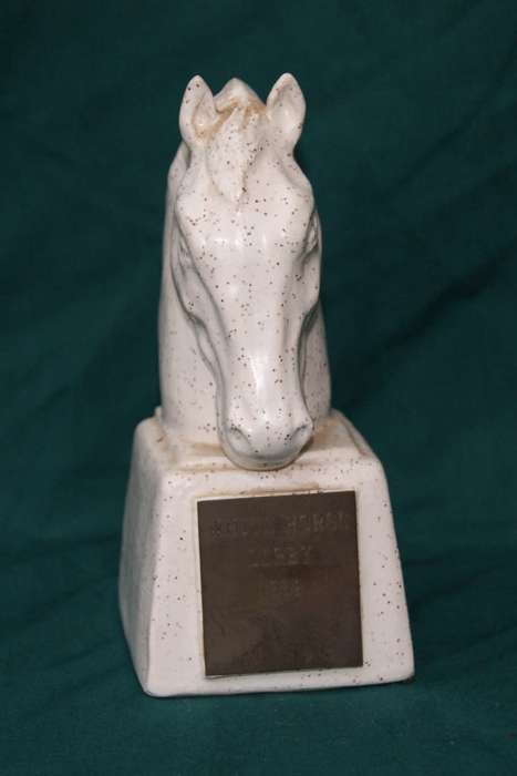 Goosen Porcelain Horse Statue