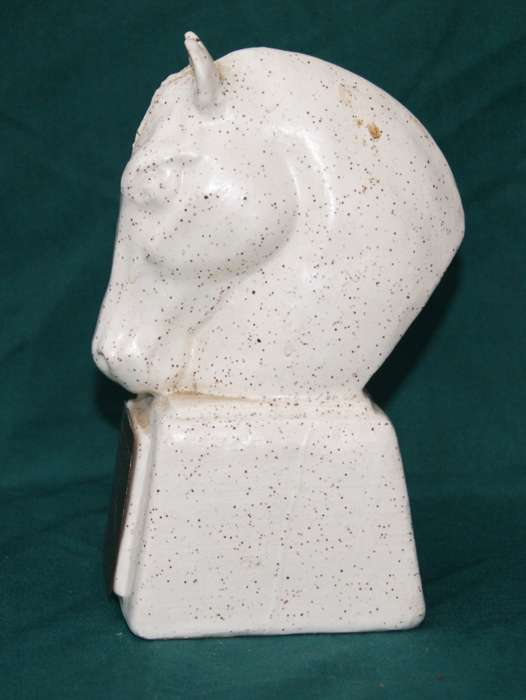 Goosen Porcelain Horse Statue