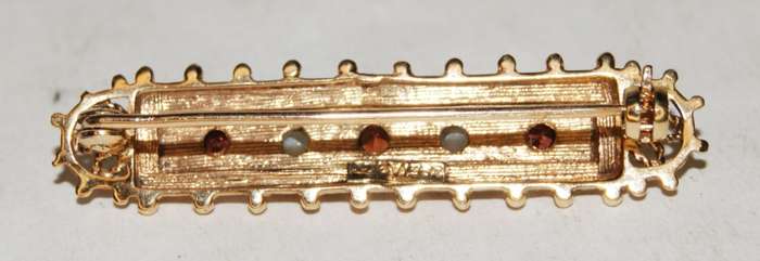 Vintage 9ct Gold Pearl and Garnet Brooch Marked Zeeta Valued at R10220