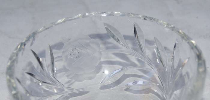 Small Rosecut Crystal Bowl in Excellent Condition