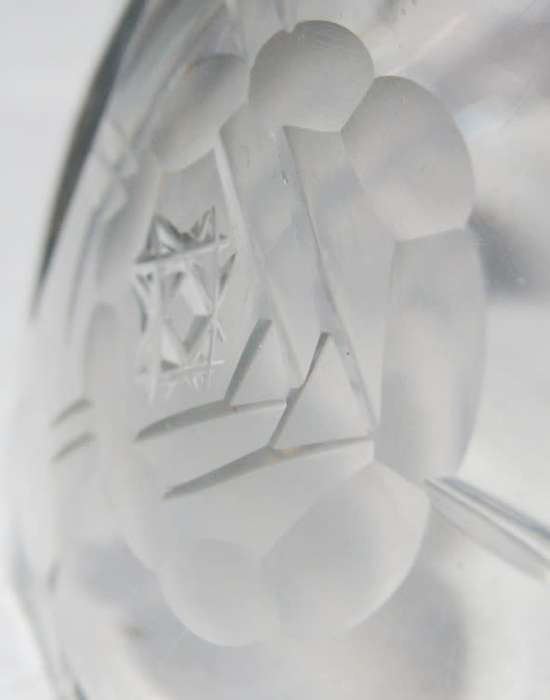 Small Rosecut Crystal Bowl in Excellent Condition