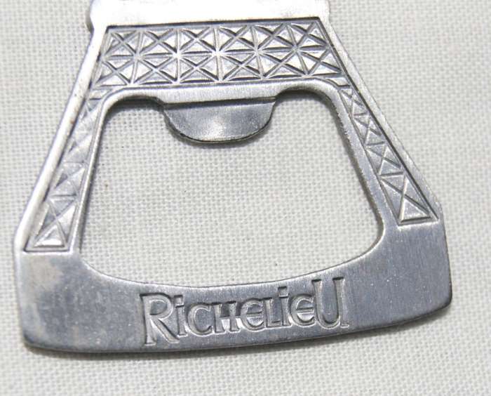 Richelieu Eiffel Tower Bottle Opener Keyring (4 available, bid per keyring)