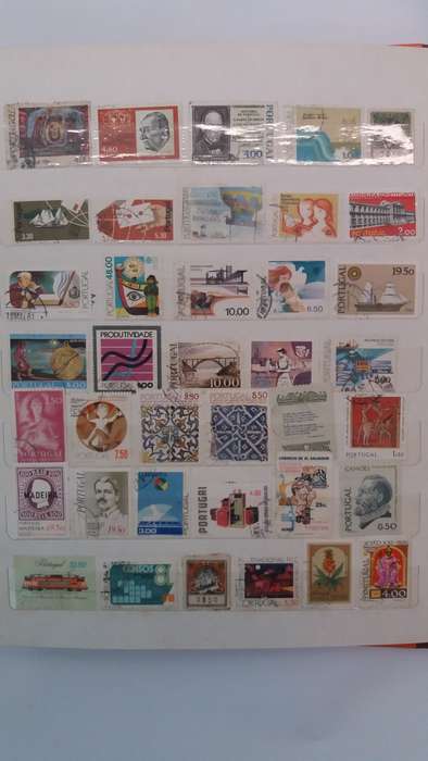 + 621 World Stamps from 1960s including RSA in Vintage Flying Eagle Album 16 Pages * 32x26x2*