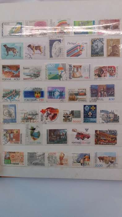 + 621 World Stamps from 1960s including RSA in Vintage Flying Eagle Album 16 Pages * 32x26x2*