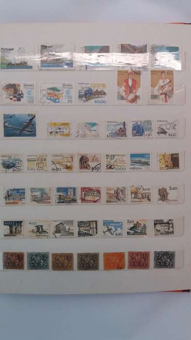 + 621 World Stamps from 1960s including RSA in Vintage Flying Eagle Album 16 Pages * 32x26x2*