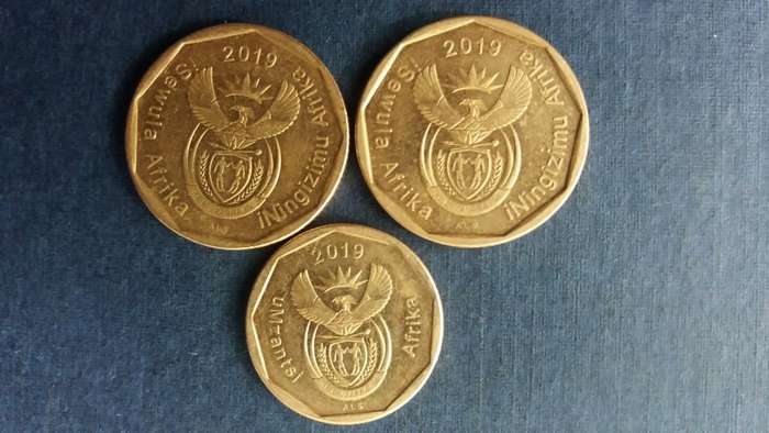 South Africa 2019 2 x 50 cent  & 1 x 20 cent *AU/UNC Condition*