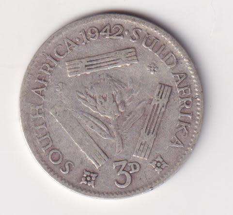 UNION OF SOUTH AFRICA 1942  TICKEY 3 PENCE (SILVER)  KM35.1