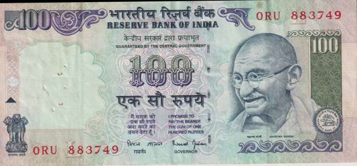 INDIA 100 RUPEES 1996 P91 VF PIN HOLES