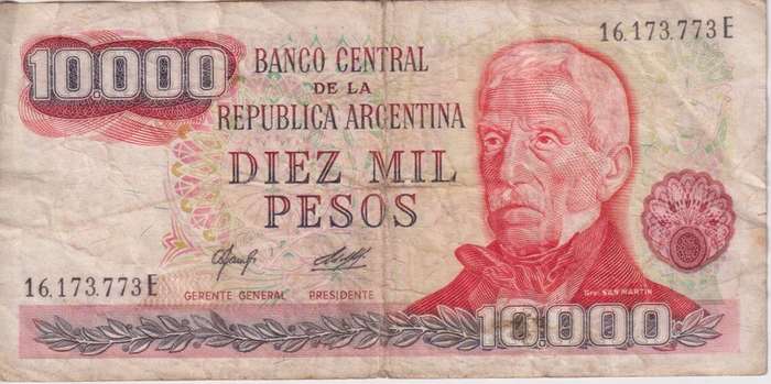 ARGENTINA 10,000 PESOS 1983 P306 F