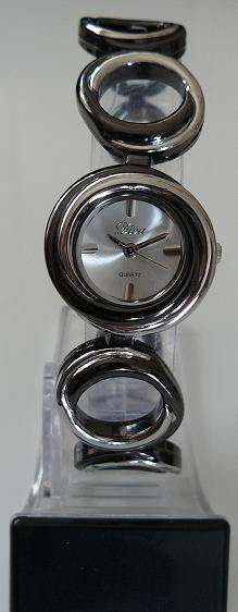 BLACK & SILVER QUARTZ WATCH - STUNNING!!!