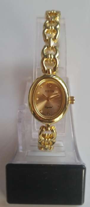 **STUNNING ladies Gold watch!!