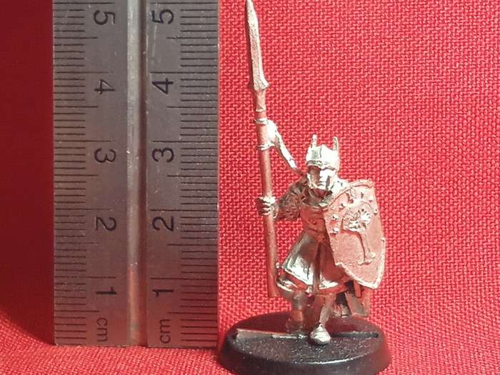 METAL LORD OF THE RINGS MINIATURE