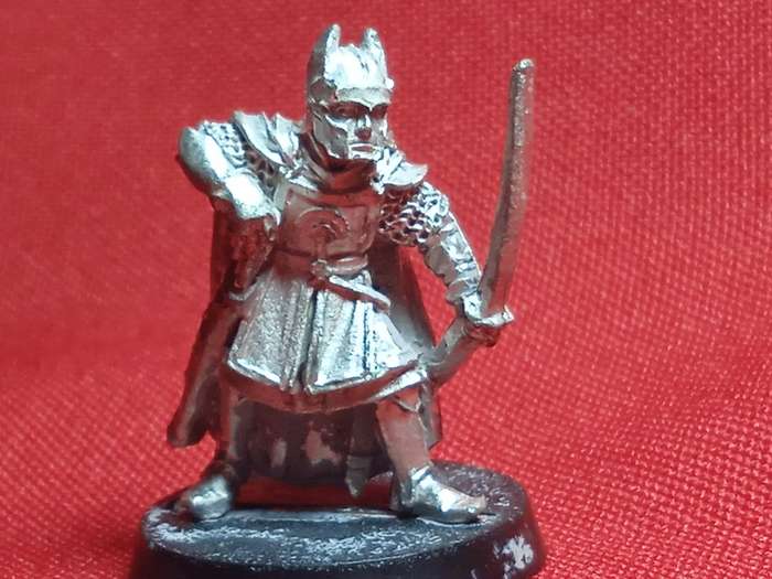 METAL LORD OF THE RINGS MINIATURE