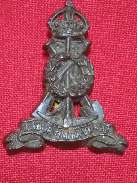 WW II Royal Pioneer Labour Corps Badge
