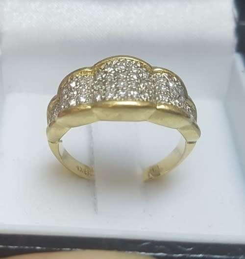 18ct Gold, Diamond Ring