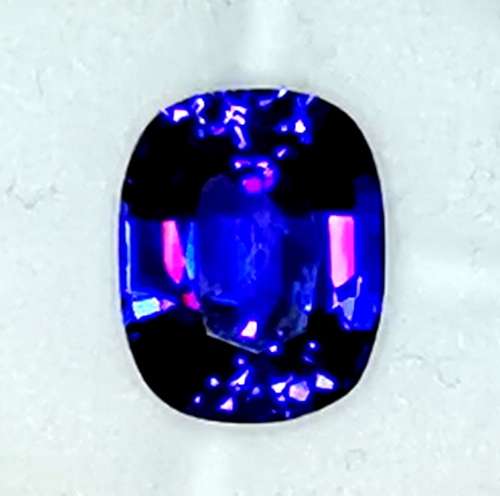 7.44CT TANZANITE * Certified Tanzanite *