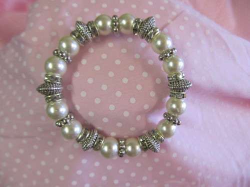 Perrine Bracelet, Beige Faux Pearl On Elastic, 55mm, Nickel, 1pc
