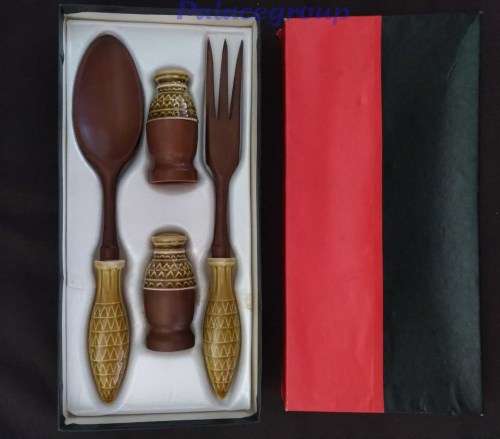 Vintage, Salad Server Set, Includes Fork - Spoon - Salt and Pepper Pods, Faux Wood / Ceramic