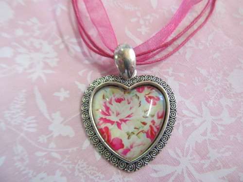 Mistique Necklace, Pendant On Cerise Pink Wax Cord And Ribbon, 43cm With 4cm, 1pc