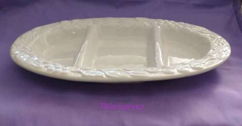 White ceramic platter/snack dish, dimensions: L 405mm x W 270mm x H 40mm