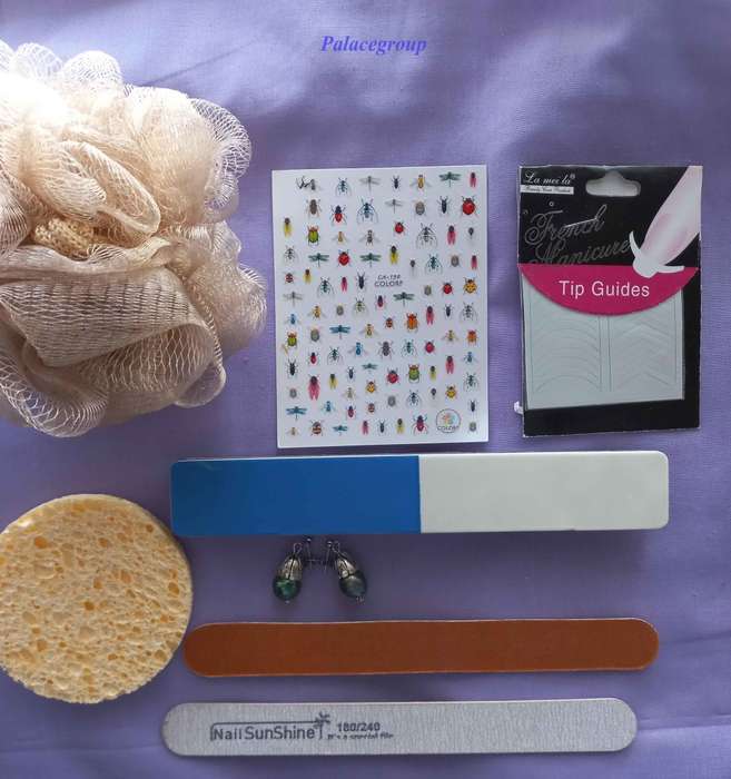 Pamper Kit with Green Freshwater Pearl Earrings, 20pc