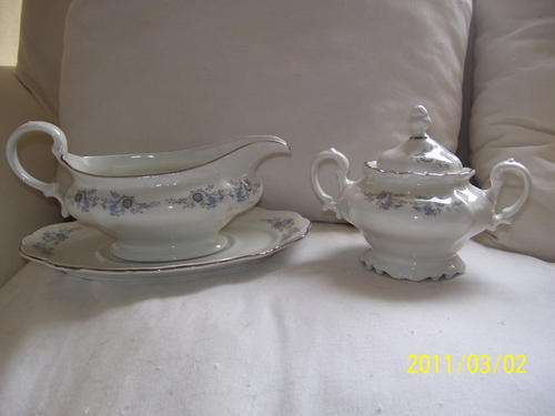 Gravy boat and sugar bowl Constantia made in South Africa