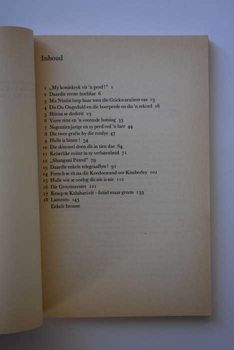 C.J. Scheepers Strydom: Hoefslae. Helde-ritte in Suider-Afrika. Tafelberg, 1974.