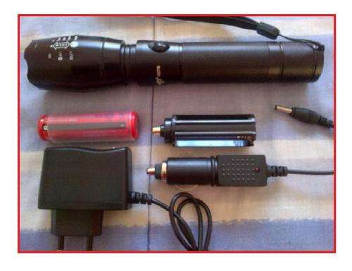 1800 LUMENS RECHARABLE-ZOOMABLE TORCH