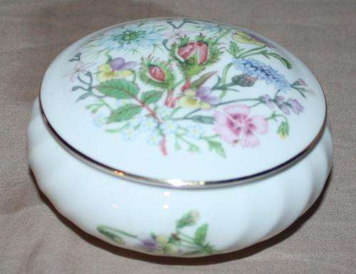 Aynsley Dish