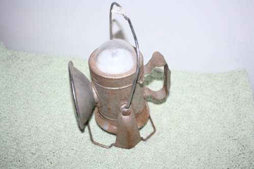 Eveready Lamp