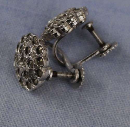 vintage screw on earrings