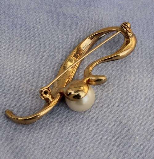 Vintage Brooch