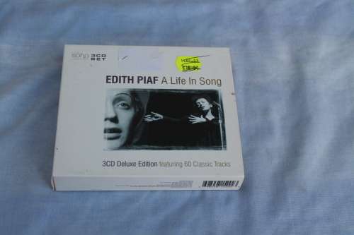 Edith Piaf A life of Song
