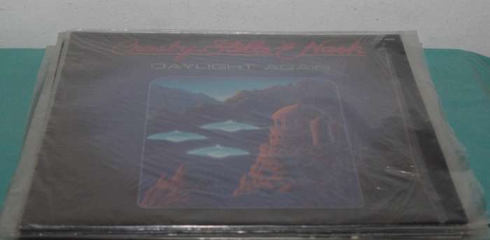 Crosby Stills & Nash Daylight Again