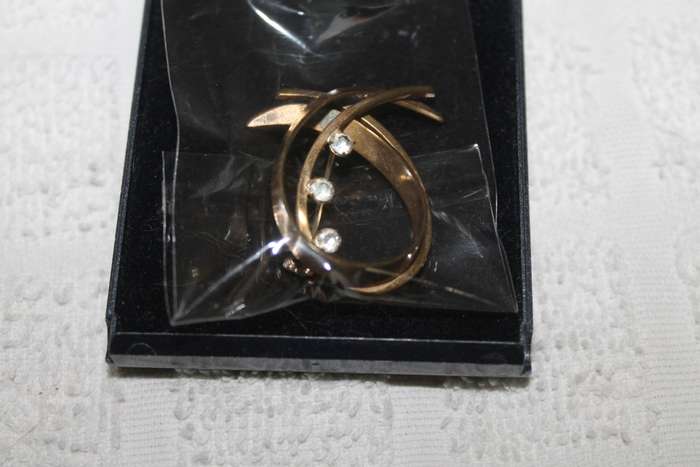 Vintage Brooch