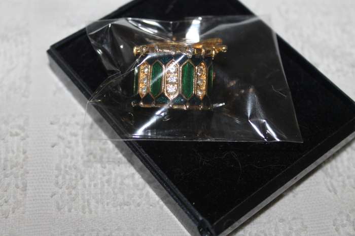 Drum Brooch