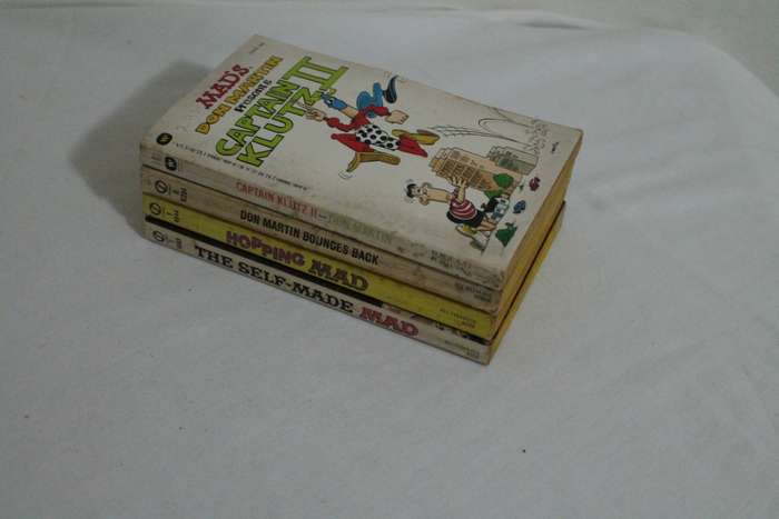 4 Mad Books