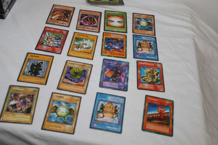 40 Yu Gi Oh Cards No 6