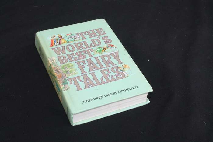 The world`s Best Fairy Tales