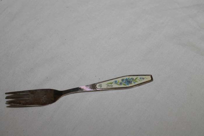 Royal Albert boxed July Cake fork