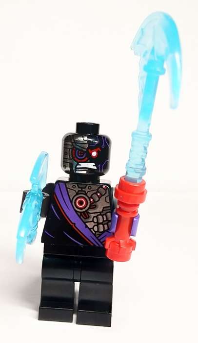LEGO - Ninjago - Nindroid - with Shuriken and Eclipse Scythe acc