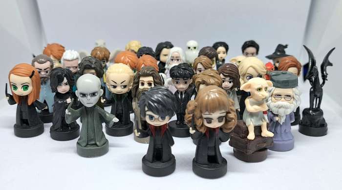 Huge Harry Potter Mini Chess Like Figure Bundle! 37 Figs Approx 4cm