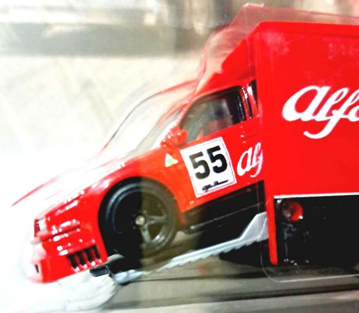 Hot Wheels Premium - Alfa Romeo 155 V6 TI & Alfa Fleet Flyer