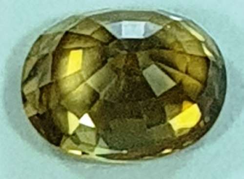 NATURAL GOLDEN SPARKLING ZIRCON (CAMBODIA) - 8x6mm - 2.2 ct