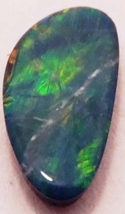 TOP FIRE AUSTRALIAN OPAL DOUBLET - 0.4ct