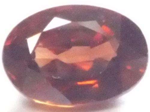 GARNET OVAL - 7x5 mm - 1.6ct