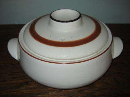CERAMIC DISH WITH LID ~ IN GOOD CONDITION (B)~HAVE A LOOK