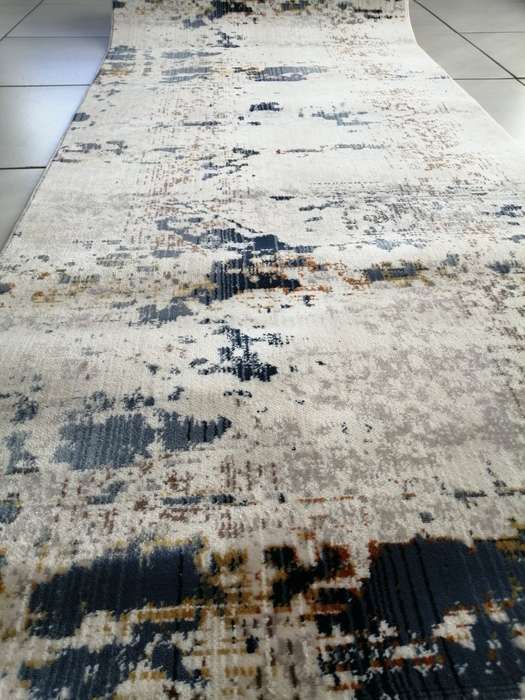 Beautiful , Vibrant , Modern , Excellent Quality Turkish Runner