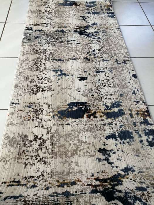 Beautiful , Vibrant , Modern , Excellent Quality Turkish Runner